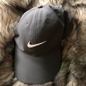 Grey Nike Baseball Hat